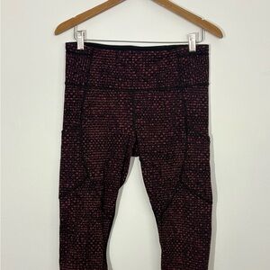 Lululemon Multi Color Crop Leggings Capri Yoga Athletic Pants Women Size L/12